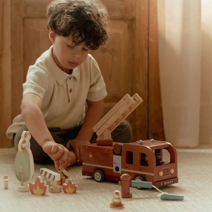 LITTLE DUTCH. Fire truck set