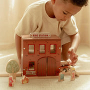 LITTLE DUTCH. Fire station