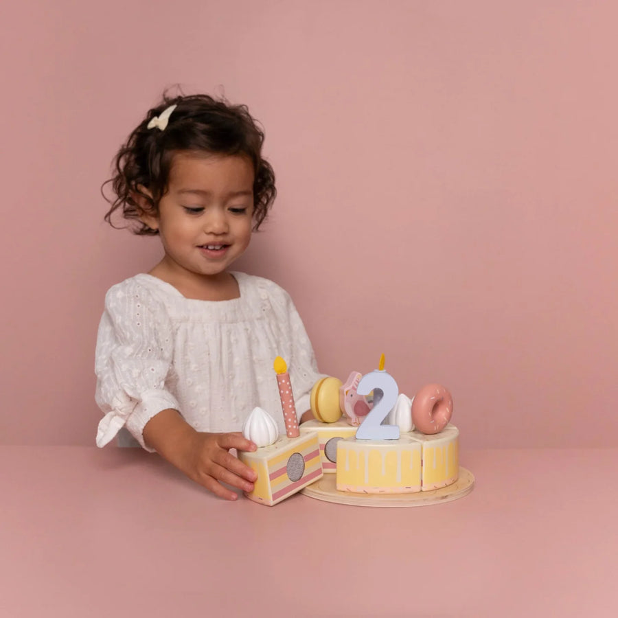 LITTLE DUTCH. Wooden birthday cake pink